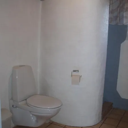 Alléhuset Nyaraló Roslev