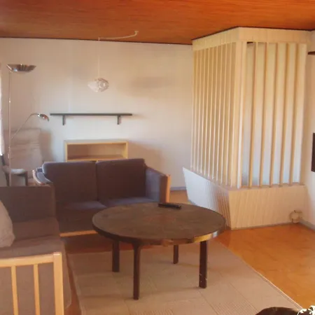 Alléhuset Nyaraló *